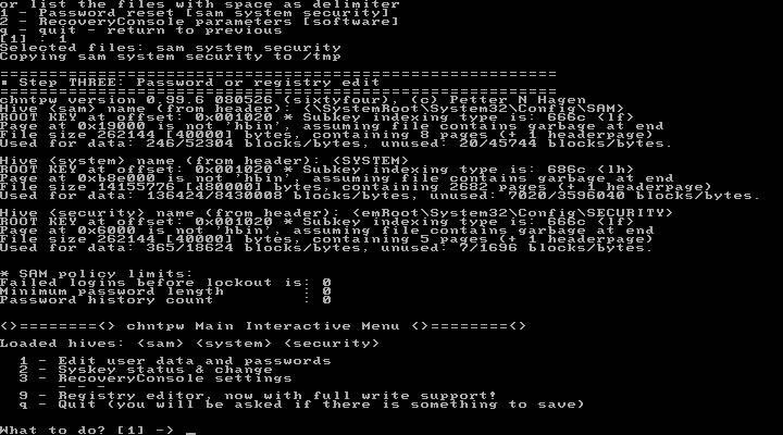 Скриншот 1 программы Offline NT Password & Registry Editor